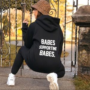 Brunette the Label Babes Supporting Babes XS/S